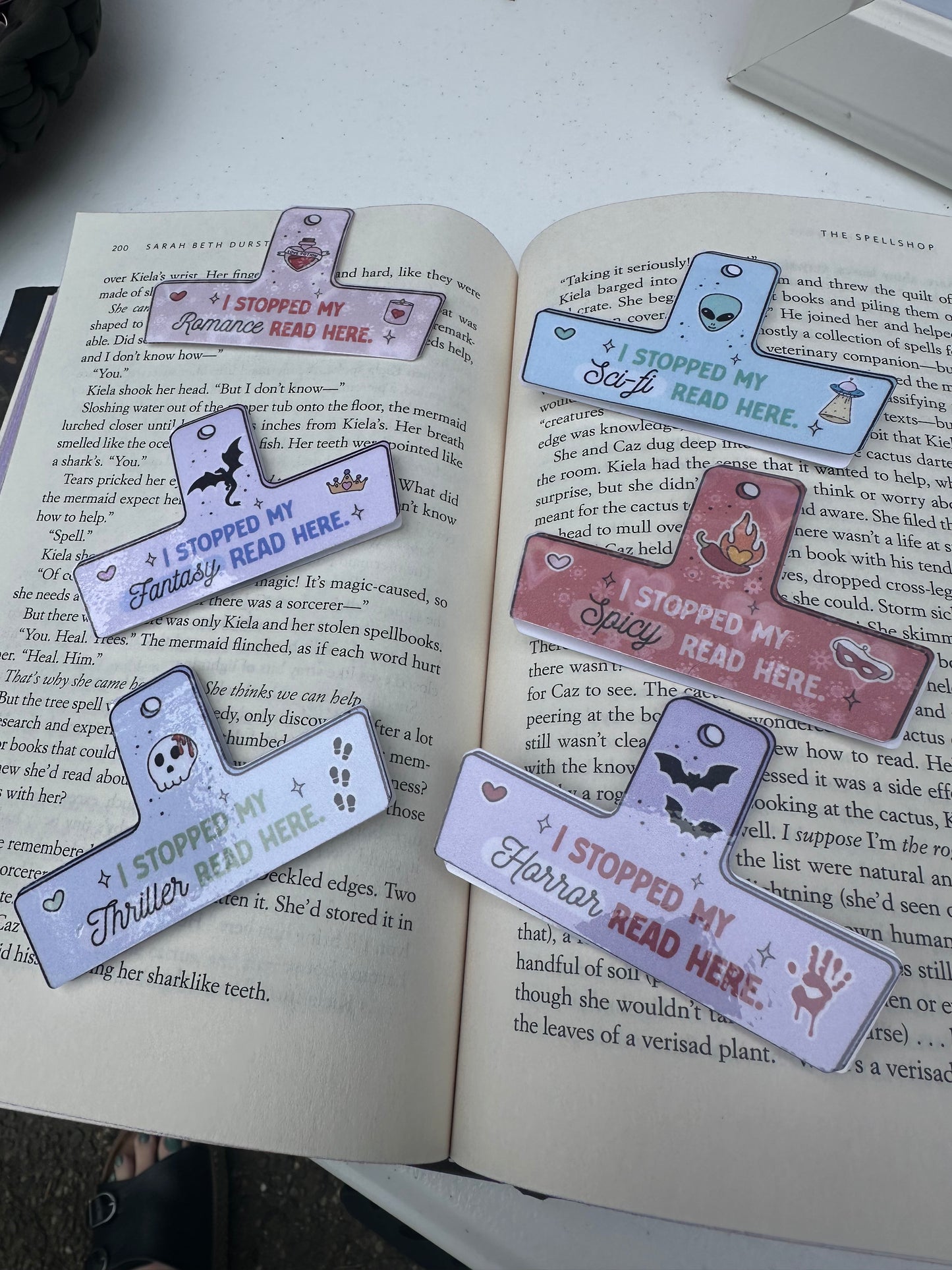Thriller chip clip magnetic bookmark